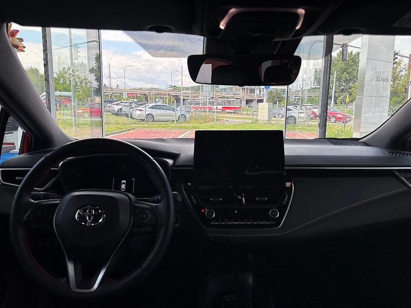 Toyota Corolla 1.8HSD 72kW GR Sport 2024 - fotka 11 z 15