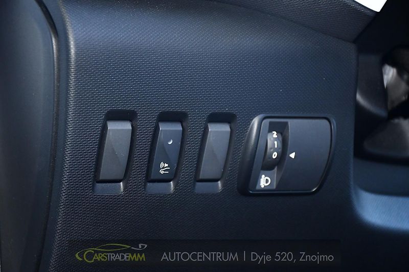 Renault Twingo ZE VIBES VÝHŘEV - fotka 46 z 55