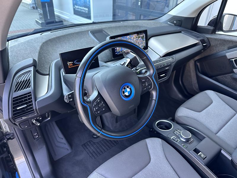 BMW i3 s 120Ah 135kw - fotka 12 z 24