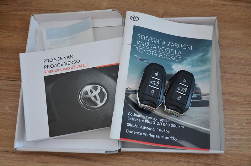 Toyota ProAce Verso (2024) 2.0 D 130kW 8AT / ČR / 8 MÍST - fotka 29 z 32