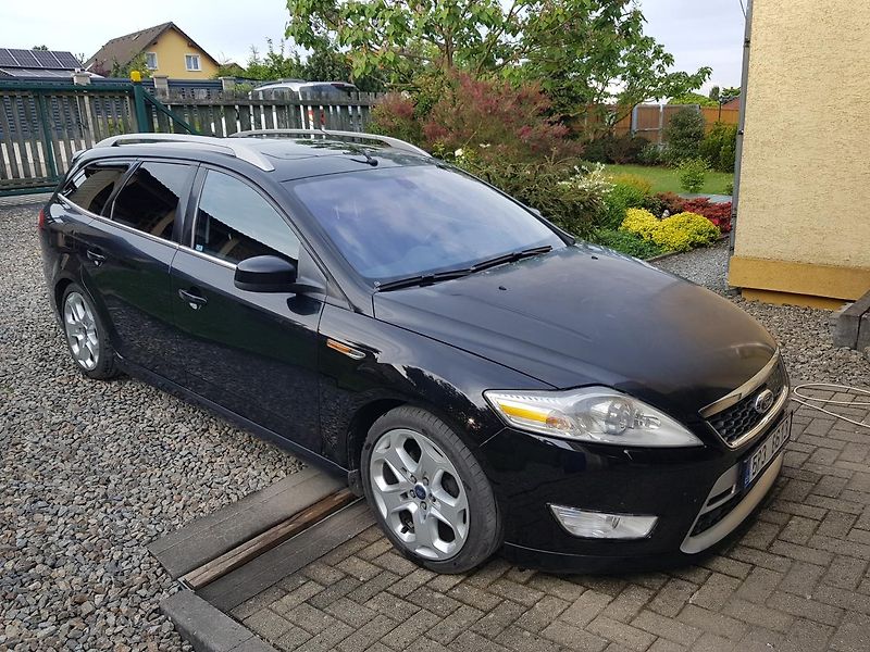 Ford Mondeo (2009) 2,5T Titanium  - fotka 1 z 12