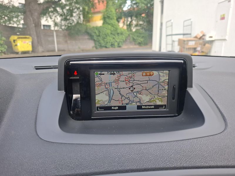 Renault Mégane (2014) 2.5 DCI limited - fotka 12 z 14