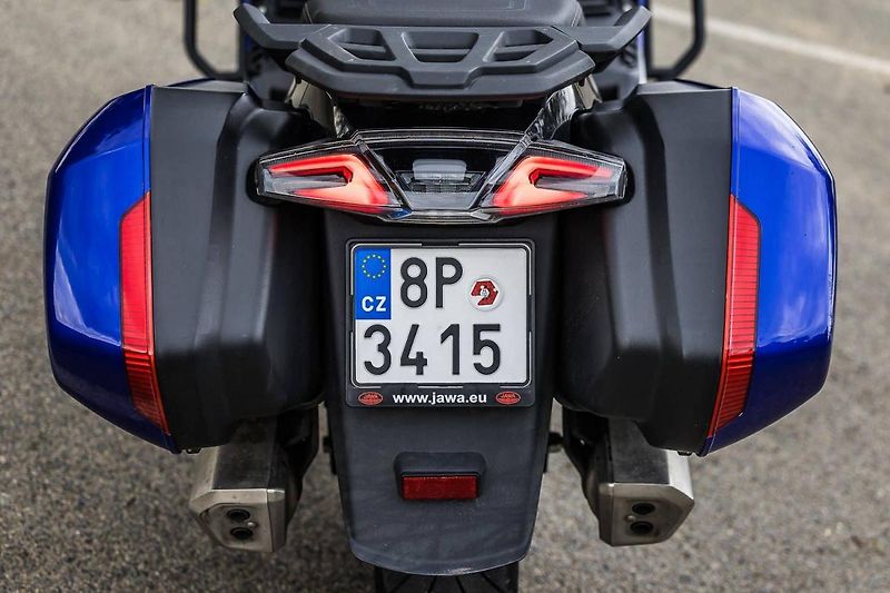 Jawa (2026) JD 750 TOURING - fotka 8 z 20