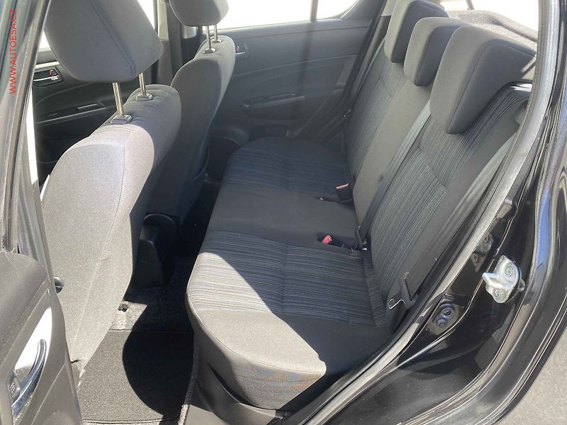 Suzuki Swift (2015) 1.2i, Club, +kola - fotka 10 z 17
