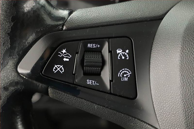 Opel Zafira (2016) 2.0 CDTI, Automat, 7 míst - fotka 18 z 21