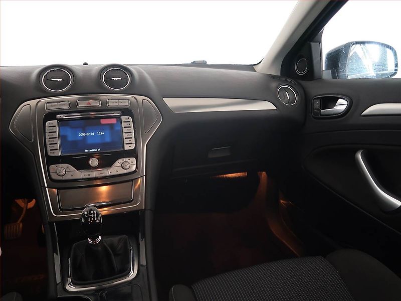 Ford Mondeo (2008) 2.0 TDCi, nová STK, pěkný stav - fotka 8 z 14