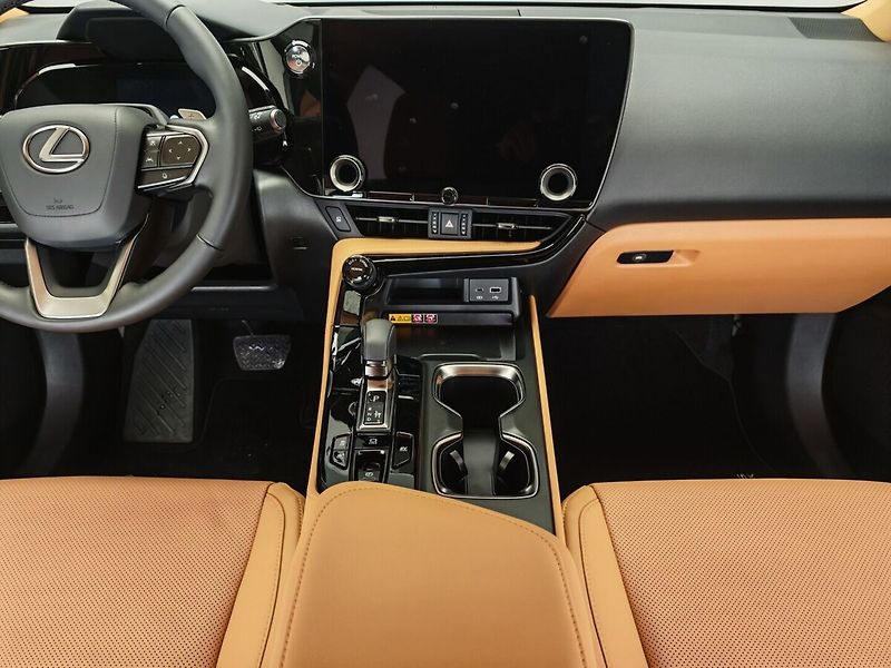 Lexus NX 350h 350h PRESTIGE - fotka 16 z 46