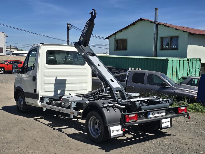 Iveco Daily (2012) Hákový nosič - fotka 5 z 14