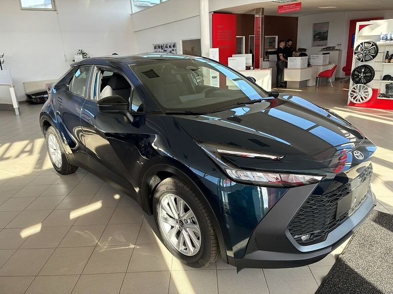 Toyota C-HR Comfort 1,8 Hybrid 140 - fotka 3 z 7