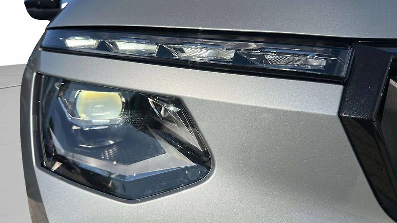 Škoda Kamiq Monte Carlo 1,0 TSI 85kW MT6/5 - fotka 25 z 26