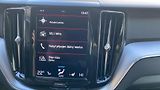 Volvo XC60 MOMENTUM PRO, B4 AWD, 145+10 k - náhled 22