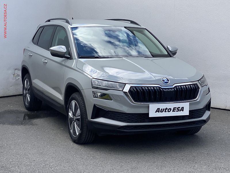 Škoda Karoq (2022) 1.5 TSi, Business, DSG - fotografie inzerátu