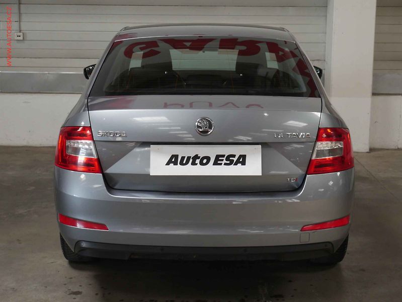 Škoda Octavia (2013) 2.0 TDi, 1.maj,ČR, servis - fotka 5 z 16