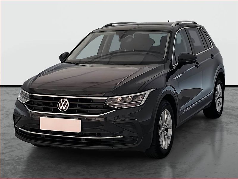 Volkswagen Tiguan (2021) 1.5 TSI - fotka 2 z 17