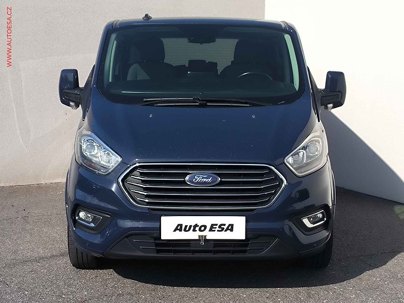 Ford Tourneo Custom (2019) 2.0TDCi L2, 136kW, navi, - fotka 2 z 28