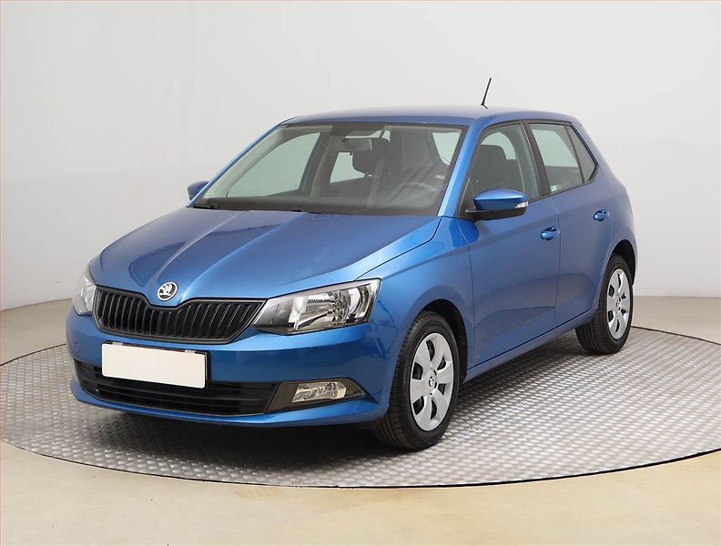 Škoda Fabia (2018) JOY 1.0 TSI, ČR,1.maj - fotka 2 z 17