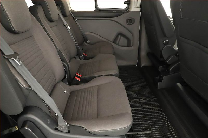 Ford Tourneo Custom (2018) Titanium 2.0 EcoBlue, ČR - fotka 7 z 14
