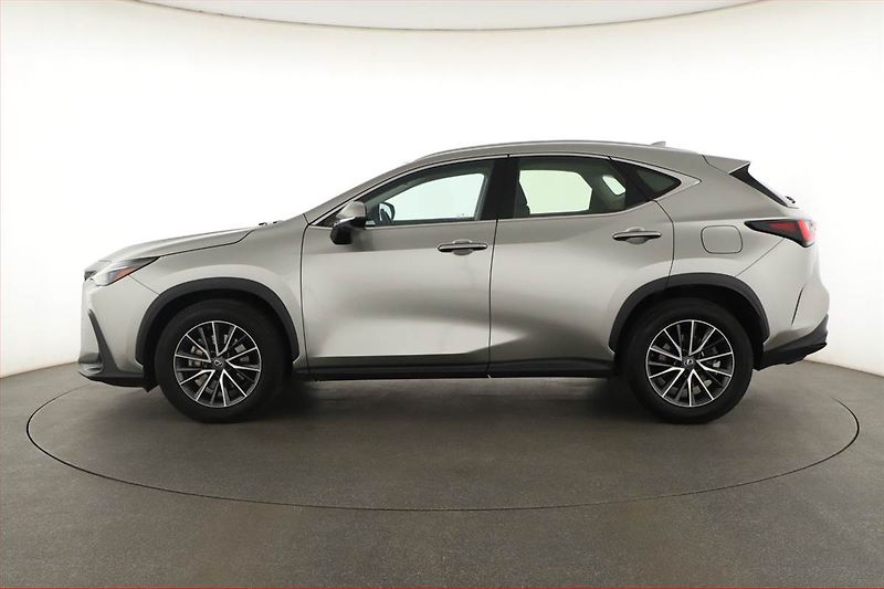 MG HS (2026) 1.5 TGI, EXCLUSIVE, Mrtvý úhel - fotka 3 z 20