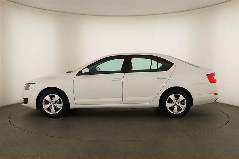 Škoda Octavia (2016) 1.6 TDI - fotka 3 z 13