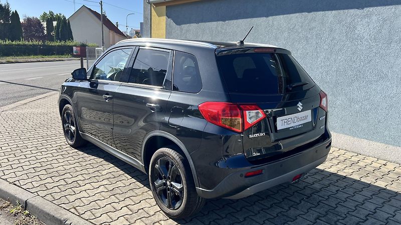 Suzuki Vitara 1.4 BoosterJet S 4X4 - fotka 4 z 12