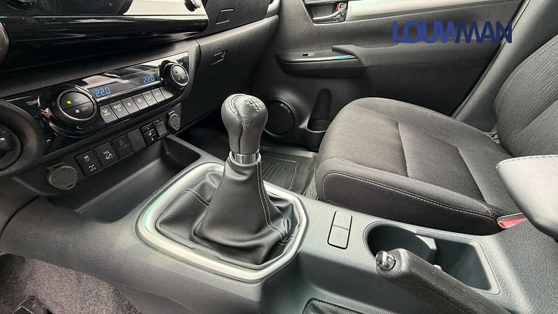 Toyota Hilux MT ACTIVE - fotka 7 z 18