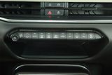 Fiat 600 (2024) La Prima 54 kWh, SoH 96% - náhled 9