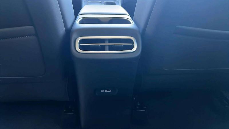 Leapmotor C10 (2025) Design 81,9 kWh/178244 - fotka 28 z 34
