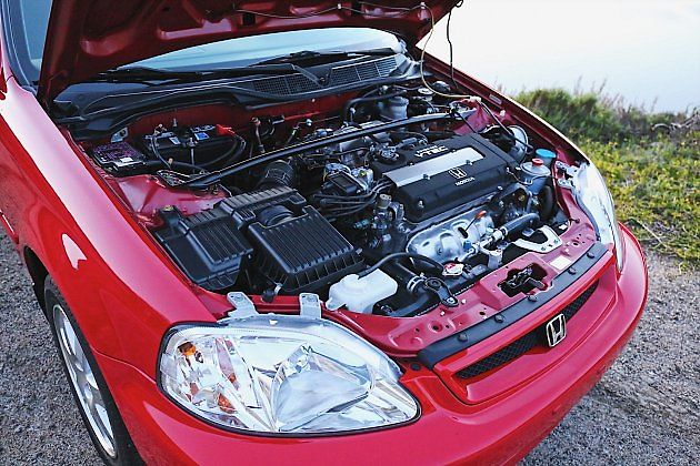 Honda Civic Si s nájezdem 16 800 kilometrů., zdroj: Bring a Trailer