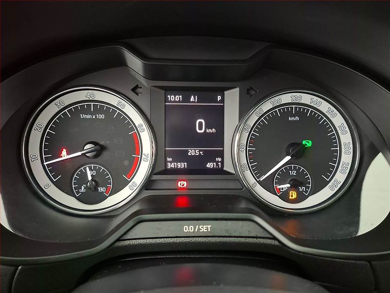 Škoda Octavia (2017) 1.4 TSI, Automat, Navi - fotka 11 z 17