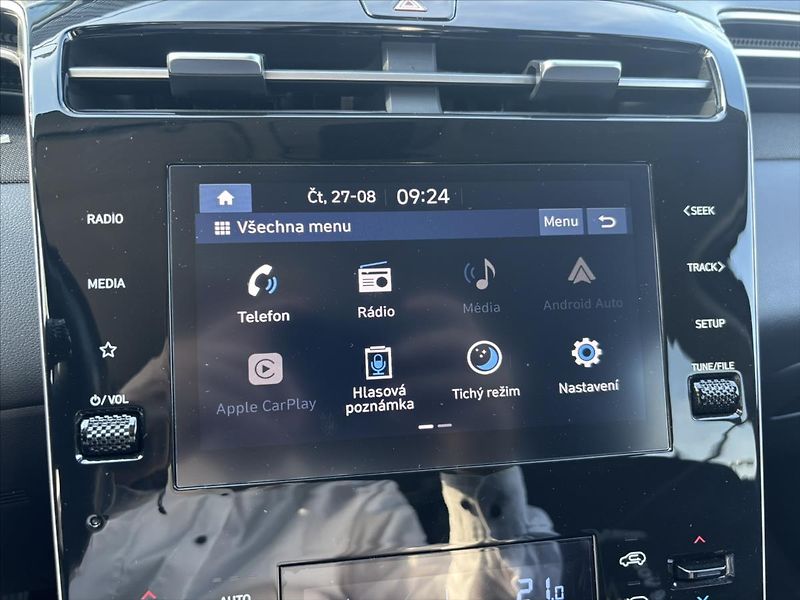 Hyundai Tucson 1,6 TGDi AT MHEV Smart ZÁRUKA - fotka 17 z 44