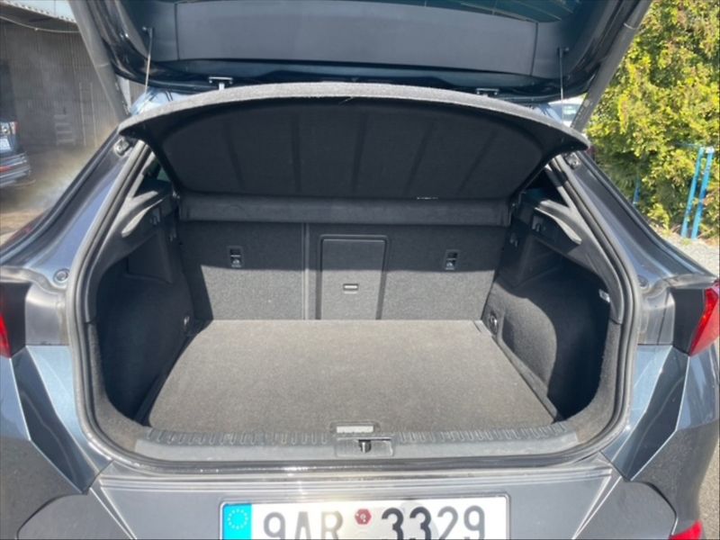Cupra Formentor 2,0 TSI DSG - fotka 6 z 11