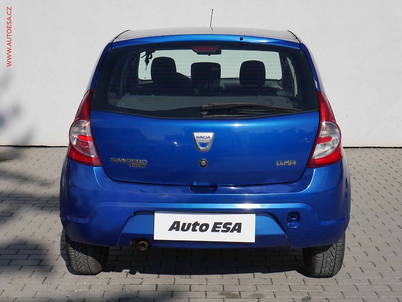 Dacia Sandero (2009) 1.4i, 1.maj,ČR, El.okna - fotka 5 z 13