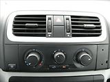Škoda Fabia 1,2 HTP 51kW Ambiente,DPH,klim - náhled 27