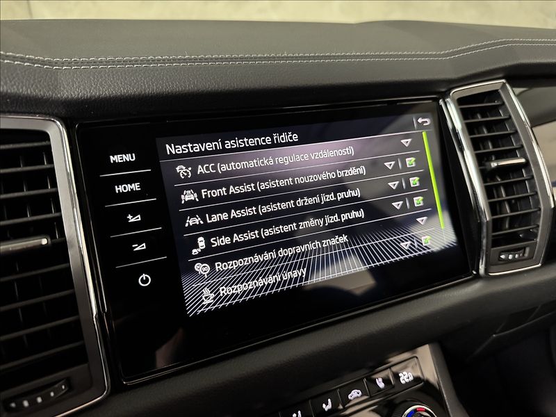 Škoda Kodiaq 2,0 TDi  DSG 4x4 L&K Virtual L - fotka 29 z 50
