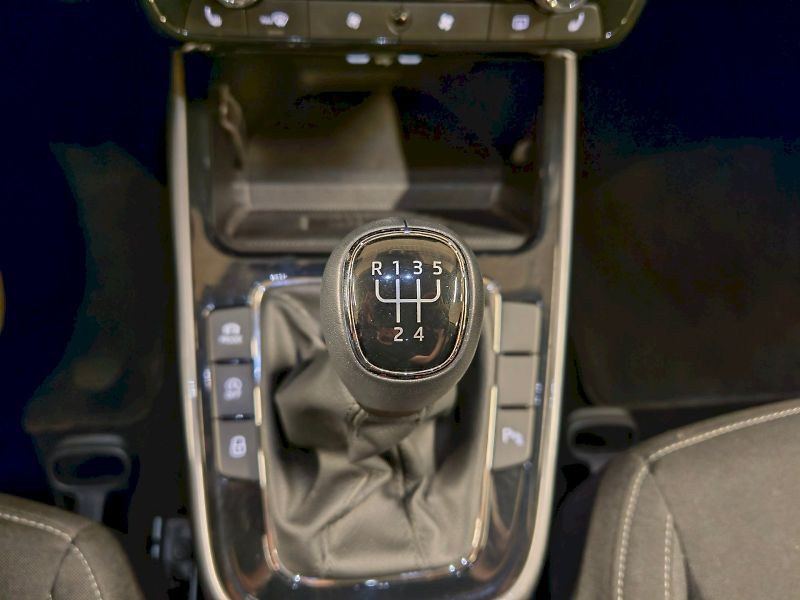 Škoda Fabia (2025) 1.0 TSI 70 kW Top Selection - fotka 17 z 28