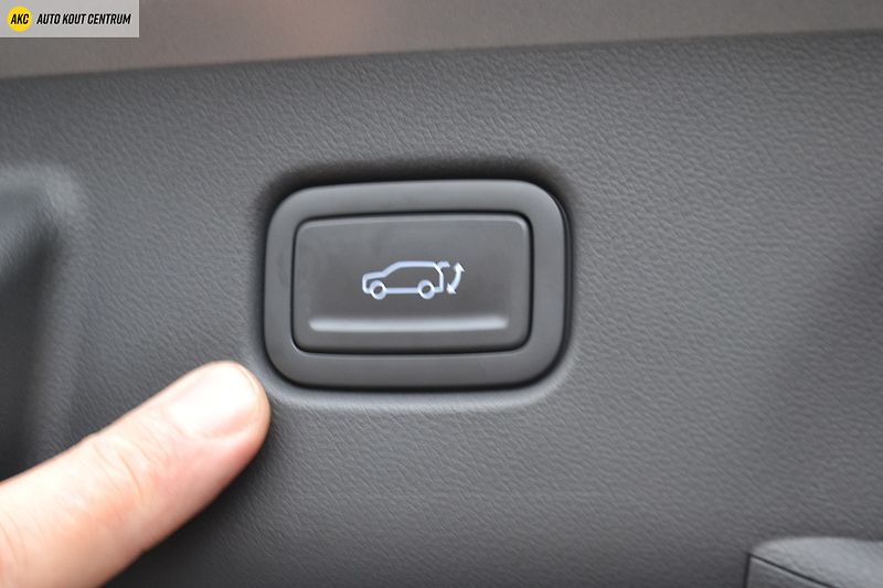 Hyundai Kona 1.0T-GDI DCT STYLE ECO TT - fotka 19 z 54