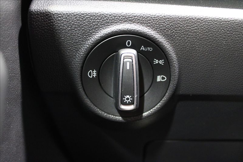Volkswagen T-Roc 2,0 TDI 4motion Highline 1.maj - fotka 16 z 35