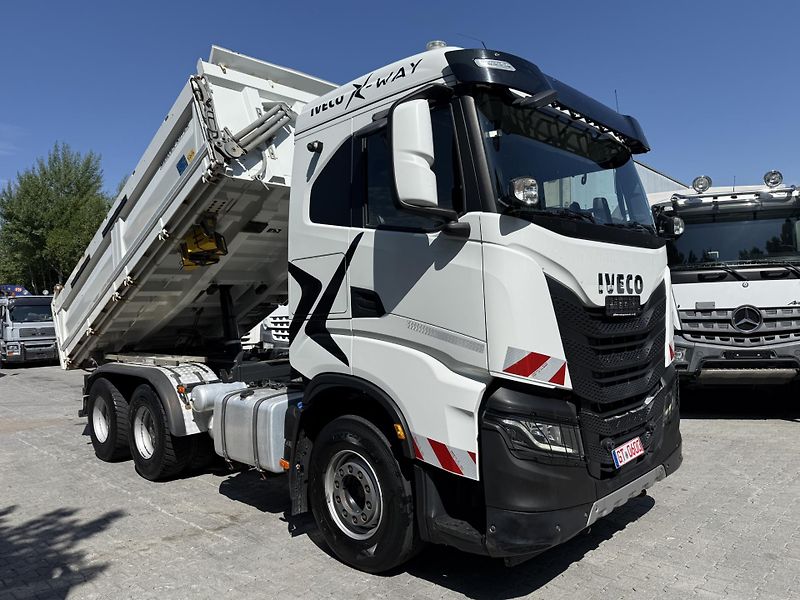 Iveco X-WAY AS300X57ZHRON+, SOUPRAVA 60T - fotka 2 z 18