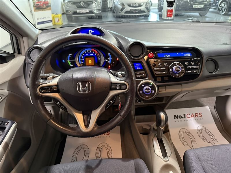 Honda Insight 1,3   i IMA AUTOMAT HYBRID - fotka 23 z 40