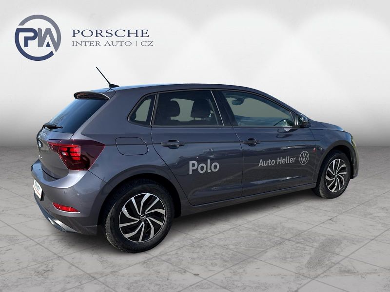 Volkswagen Polo 1.0 TSI People - fotka 2 z 26
