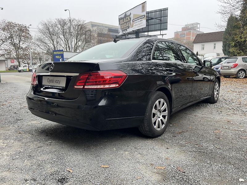 Mercedes-Benz Třídy E (2013) 220 CDi 100 Kw AVANTG. AKCE!! - fotka 5 z 15