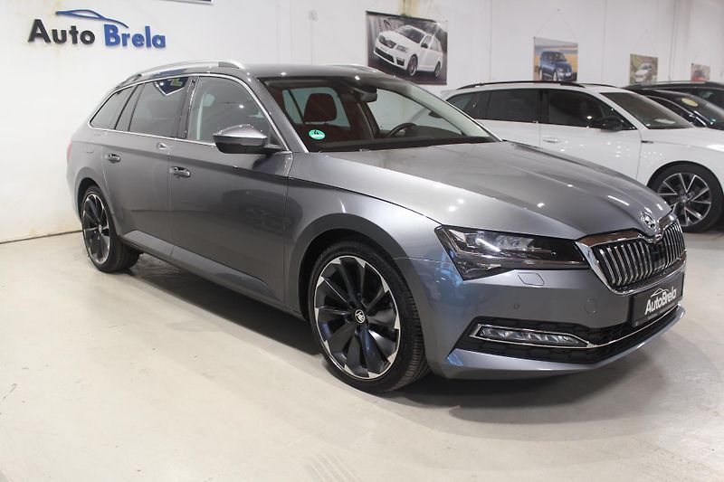 Škoda Superb (2023) 2.0TDI DSG Matrix Display - fotka 3 z 35