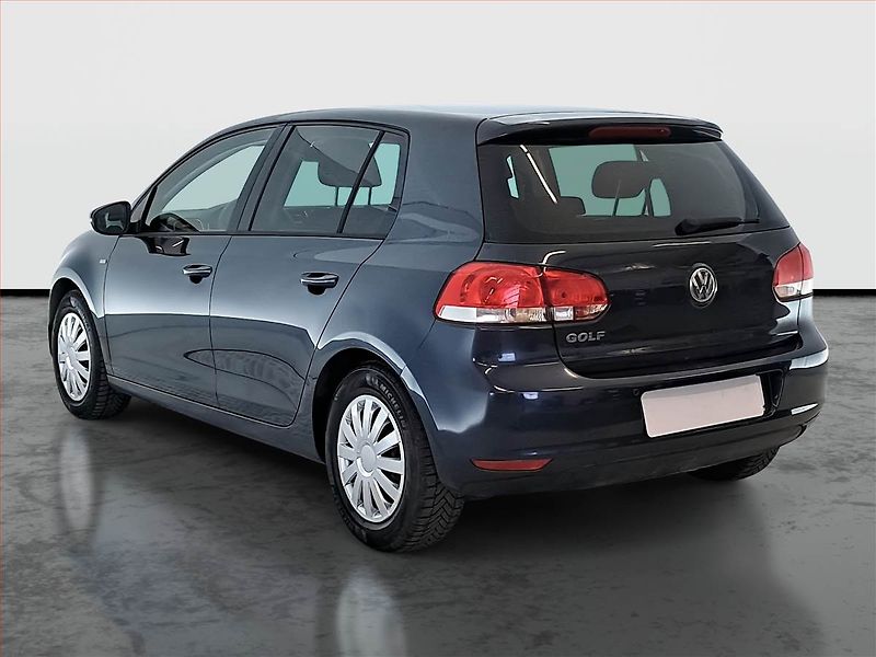 Volkswagen Golf (2012) 1.2 TSI, Park. senzory - fotka 4 z 20