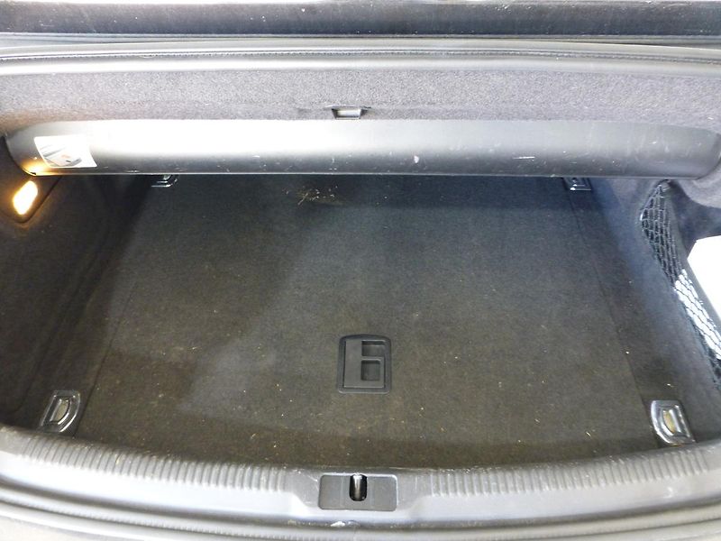 Audi A5 (2011) 3,0TDI*ALU*NAVI**CABRIO - fotka 20 z 23