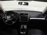 Škoda Octavia (2009) 1.6 TDi, ČR, AC, TZ, navi - náhled 8
