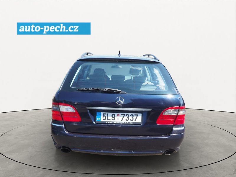 Mercedes-Benz Třídy E (2008) 320 CDI, 4M, AT - fotka 3 z 36