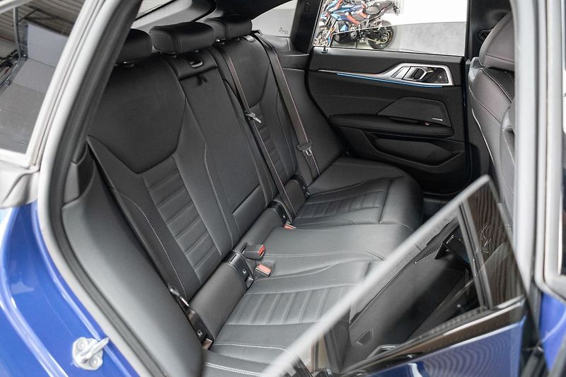 BMW Řada 4 420d xD ///M*TAŽNÉ*ZÁRUKA 9/27 - fotka 12 z 52