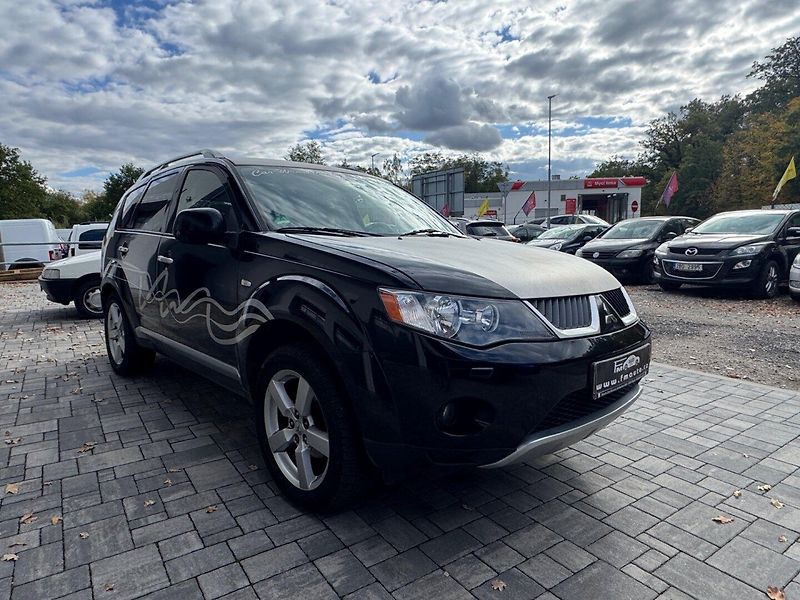 Mitsubishi Outlander (2008) 2.2 - fotka 4 z 30