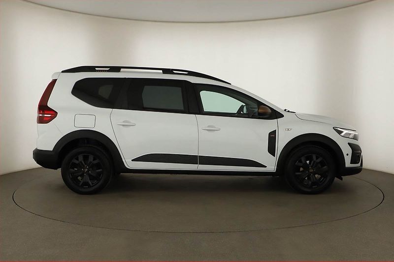 Dacia Jogger (2025) 1.0 TCe, Extreme - fotka 6 z 15