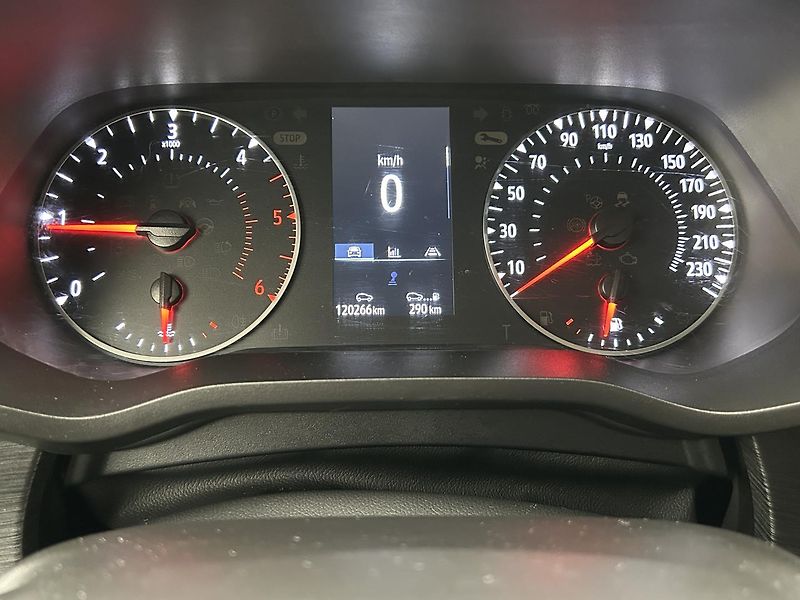 Renault Trafic 2.0 dCi Furgon L2H1 - fotka 13 z 24